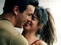 在由 troc 廚房太大奶子