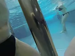 羅恩傑瑞米抓到他的妻子和一個女人