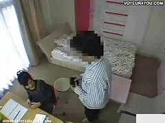 卡蜜拉神聖豐滿的女士